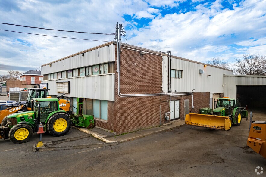11387-11389 Boul Gouin O, Montréal, QC for sale - Primary Photo - Image 1 of 1