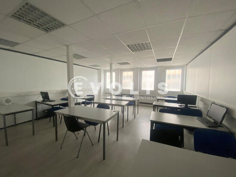 Bureau dans Créteil à vendre - Photo intérieure - Image 2 de 12