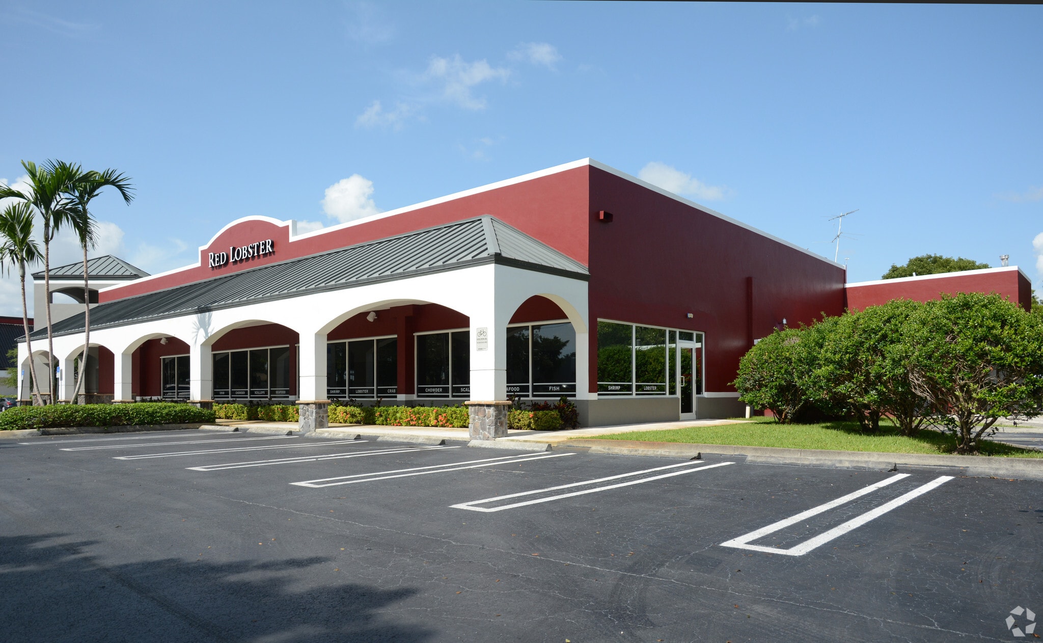 8705 SW 136th St, Miami, FL for lease Primary Photo- Image 1 of 3