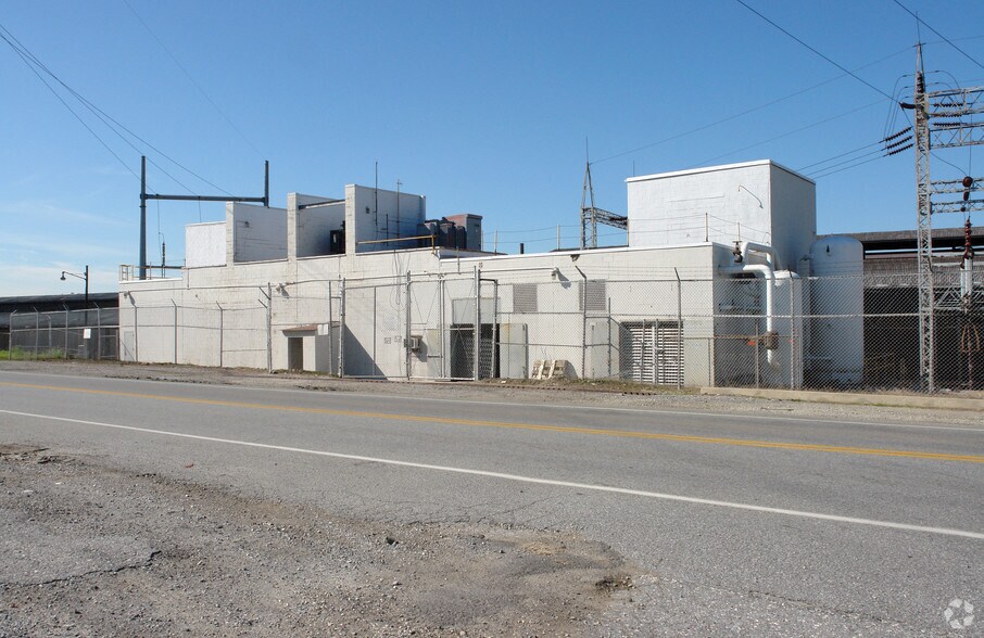 900 Conshohocken Rd, Conshohocken, PA à vendre - Photo du bâtiment - Image 2 de 2