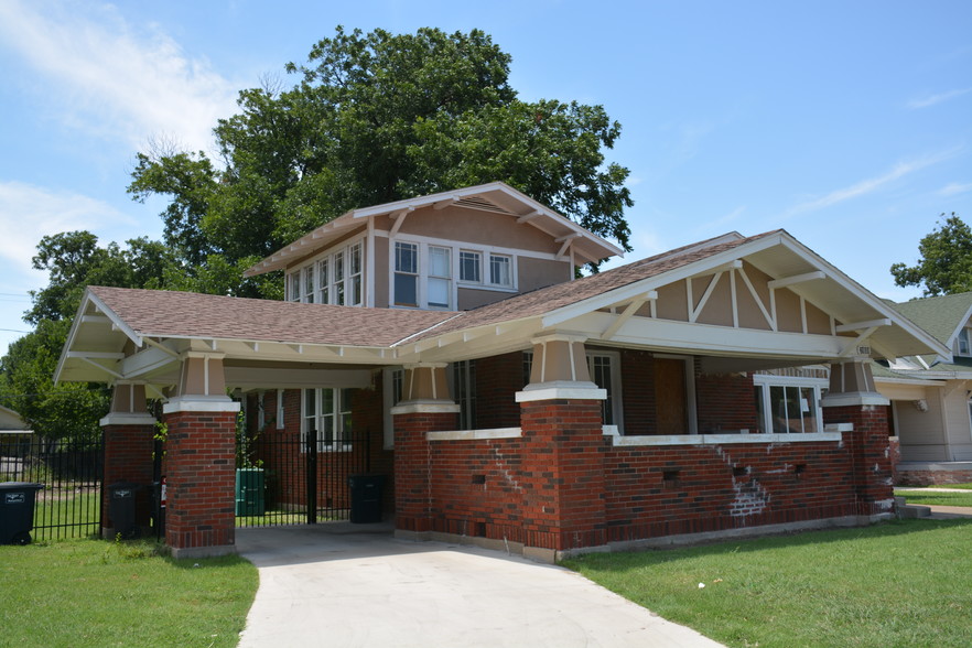 2808 Hemphill St, Fort Worth, TX à vendre - Photo principale - Image 1 de 3