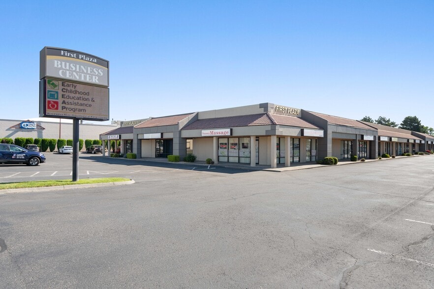 100 N Morain St, Kennewick, WA for lease - Building Photo - Image 2 of 12