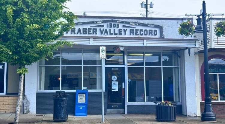 33047 1st Av, Mission, BC à vendre - Photo du bâtiment - Image 1 de 15