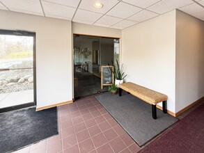 1803 Whites Rd, Kalamazoo, MI for lease Interior Photo- Image 1 of 20