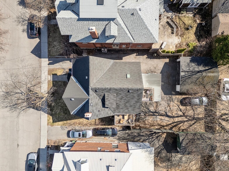 84 Fourth Av, Ottawa, ON for sale - Building Photo - Image 3 of 19