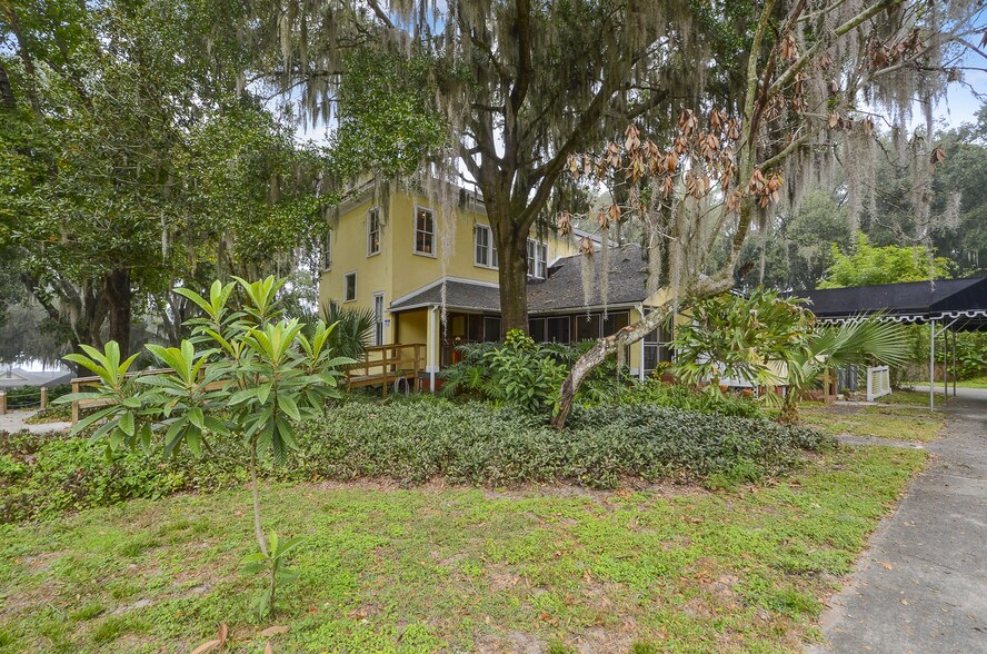 620 N Tubb St, Oakland, FL à vendre - Photo du bâtiment - Image 3 de 41