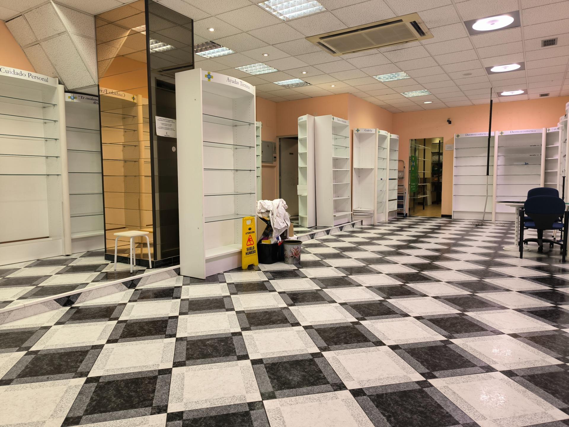 Multifamily in Guadalajara, Guadalajara for sale Primary Photo- Image 1 of 2