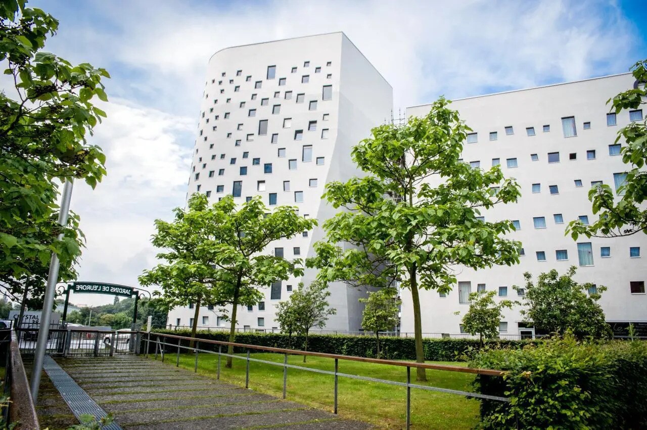 Bureau dans La Madeleine à louer Photo du bâtiment- Image 1 de 19