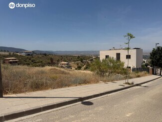 More details for Calle Pinos Puente, 12, La Zubia - Land for Sale