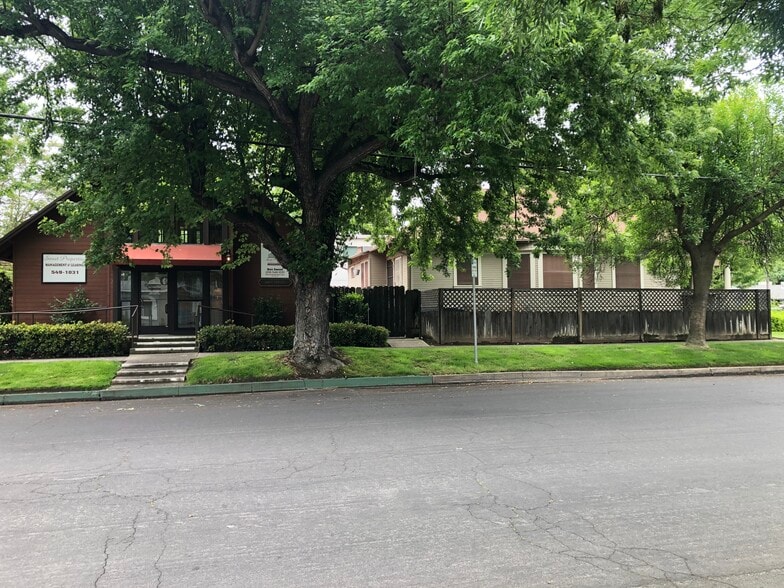 1608 F St, Modesto, CA for sale - Building Photo - Image 2 of 20