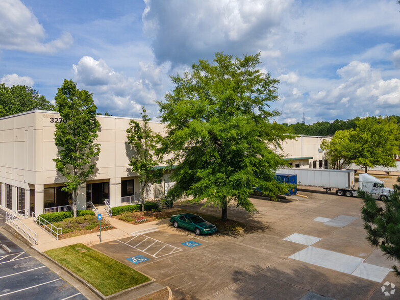 3270 Summit Ridge Pky, Duluth, GA for lease - Primary Photo - Image 1 of 6