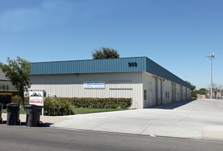 Plus de détails pour 909 N Emerald Ave, Modesto, CA - Industriel à louer