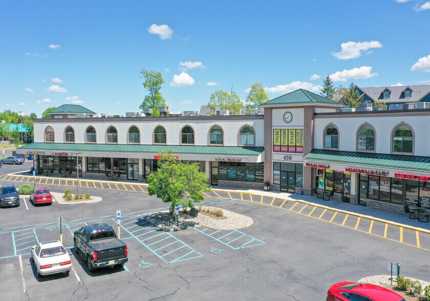 450 Amwell Rd, Hillsborough, NJ à louer - Photo du bâtiment - Image 3 de 14