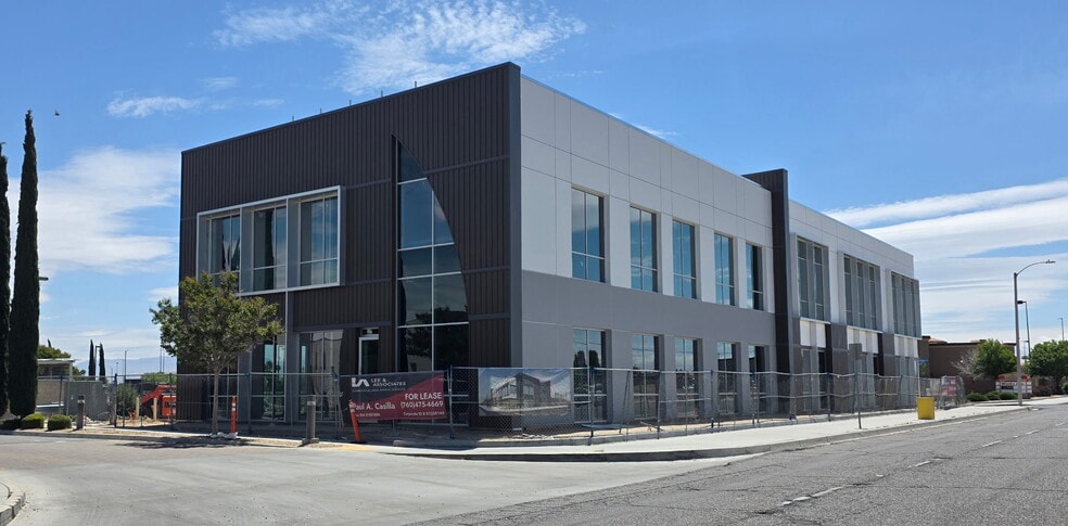 15075 Amargosa Rd, Victorville, CA for lease - Construction Photo - Image 3 of 14