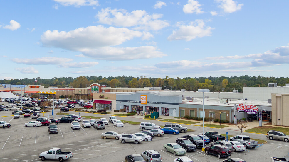 3525 Ross Clark Cir, Dothan, AL à vendre - Photo du bâtiment - Image 1 de 1