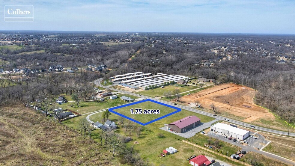 4201 SW 2nd St, Bentonville, AR à vendre - Photo du bâtiment - Image 2 de 6