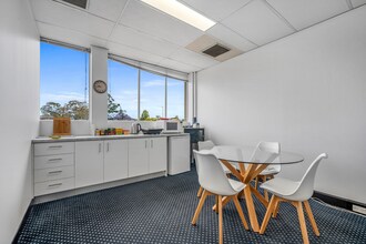 41 Rawson St, EPPING à louer Photo intérieure- Image 2 de 3