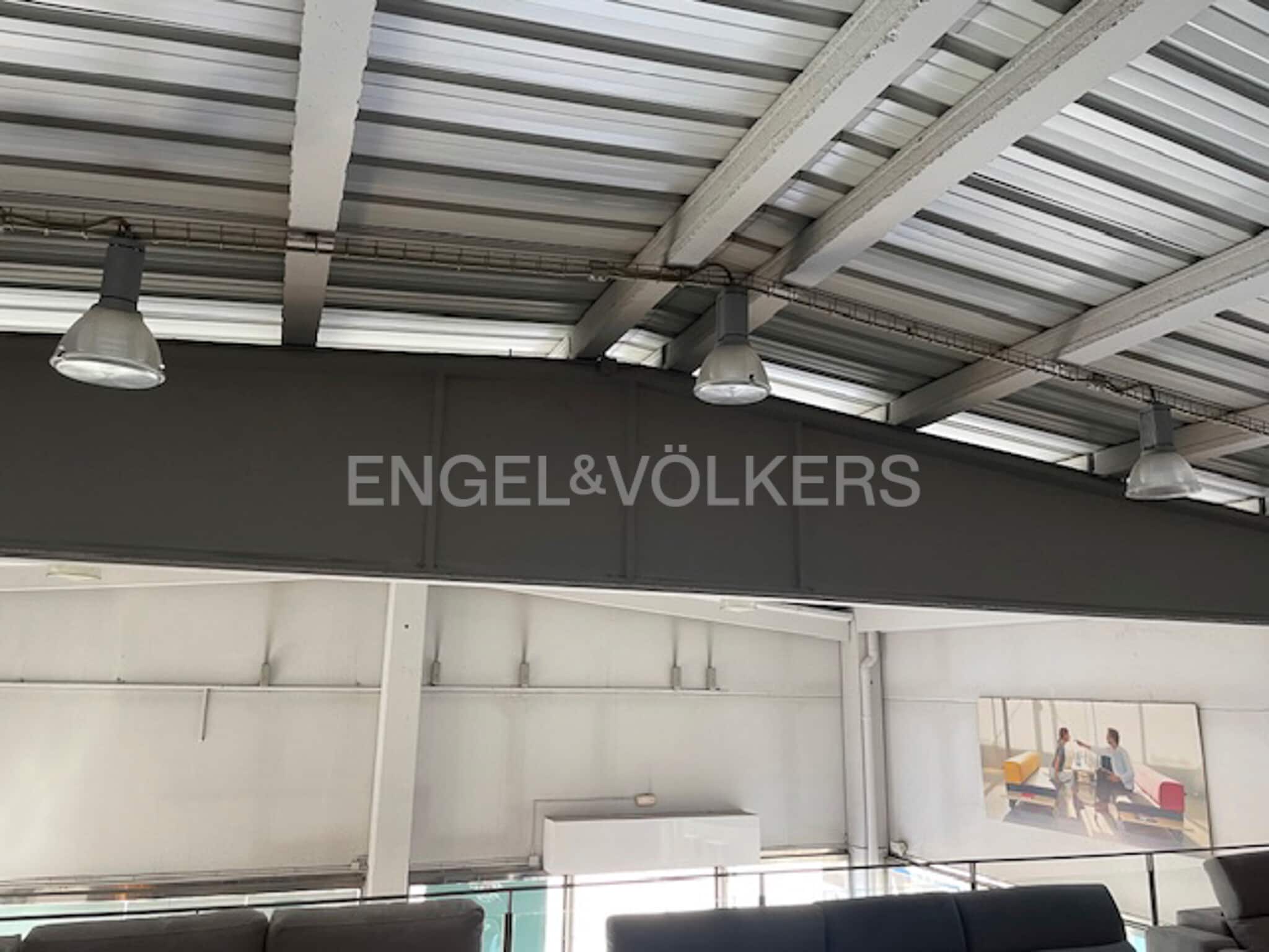 Industrial in Sant Pere de Ribes, Barcelona for sale Primary Photo- Image 1 of 26