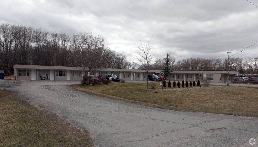 20590 Highway 11, Bradford West Gwillimbury, ON for sale - Building Photo - Image 3 of 12