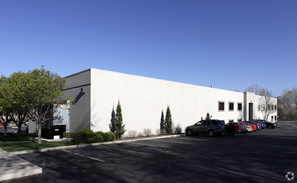 160 N Main St, Bountiful, UT for lease - Building Photo - Image 2 of 17