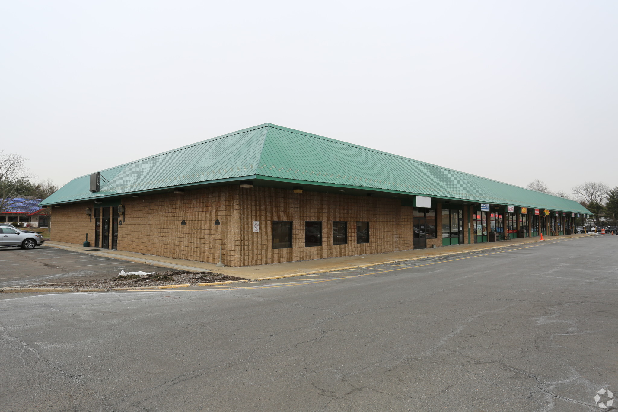 256 Hwy 206 S, Hillsborough, NJ for lease Building Photo- Image 1 of 4