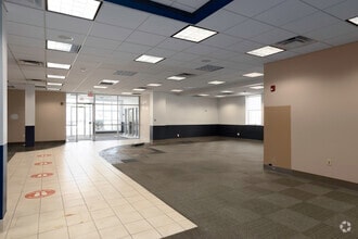 22 N Broad St, Woodbury, NJ for lease Interior Photo- Image 2 of 16