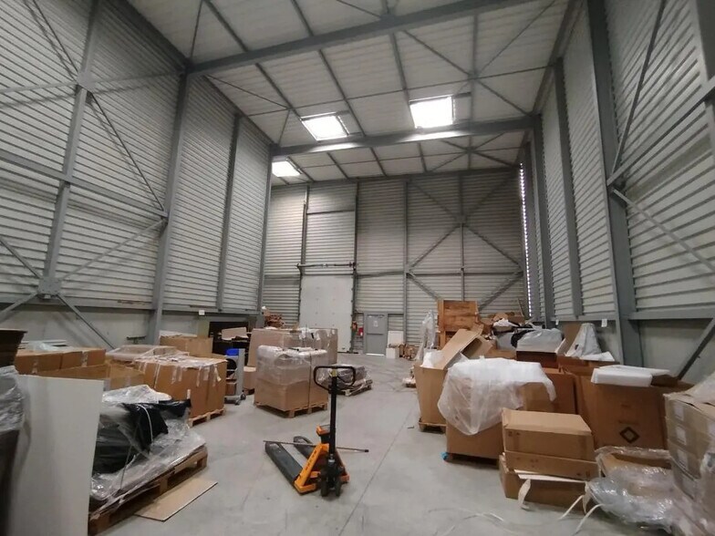 Flex dans Toulouse à louer - Photo du bâtiment - Image 3 de 7