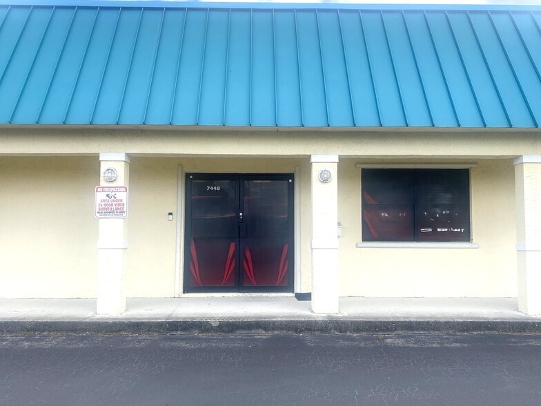 7430-7448 S Us-1 Hwy, Port Saint Lucie, FL for lease - Building Photo - Image 3 of 20