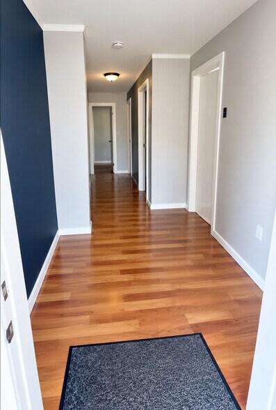 5258 State Road 54, New Port Richey, FL à louer - Photo du bâtiment - Image 3 de 16