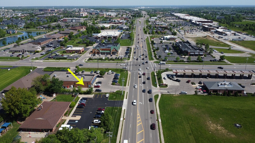 2223-2235 N Fairfield Rd, Beavercreek, OH for lease - Building Photo - Image 3 of 6