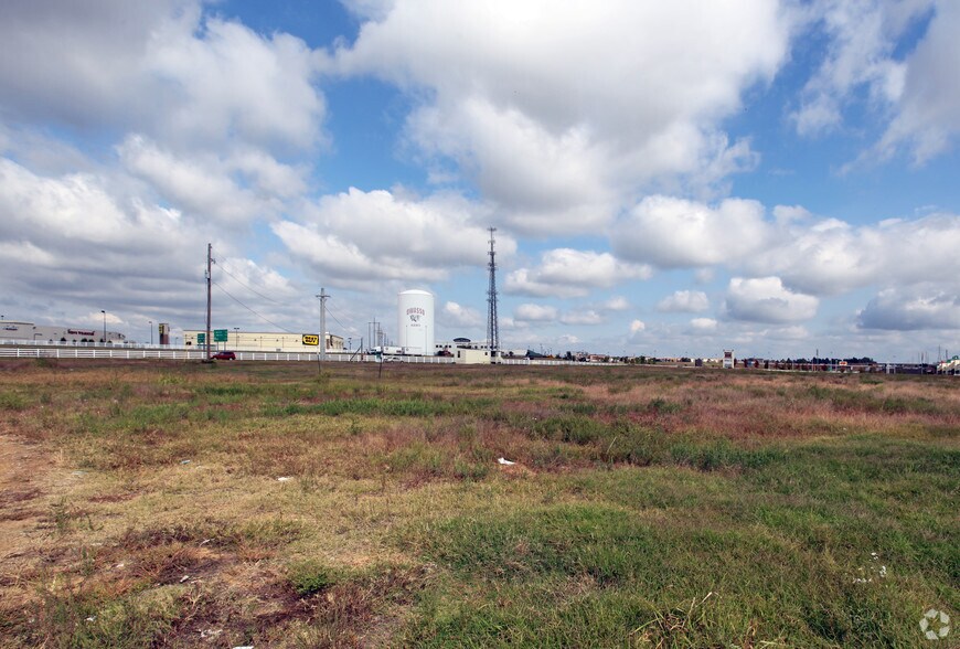 9165 N Owasso Expy E, Owasso, OK à vendre - Photo du bâtiment - Image 2 de 3