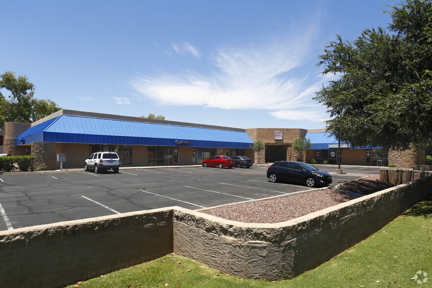 1848 E University Dr, Tempe, AZ à louer - Photo du bâtiment - Image 1 de 6