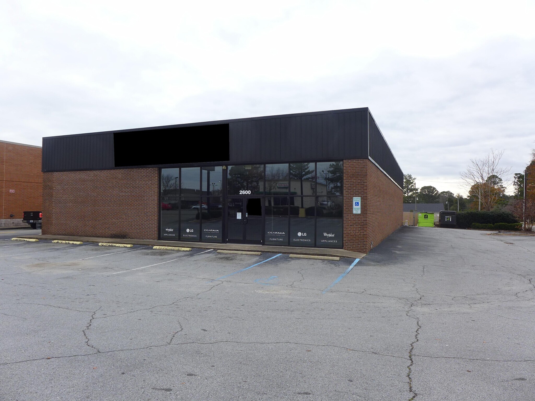 2600 E Ash St, Goldsboro, NC à louer Photo principale- Image 1 de 8