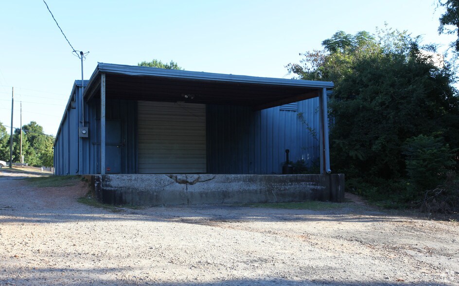 587 Battlecreek Rd, Jonesboro, GA à vendre - Photo du bâtiment - Image 2 de 2