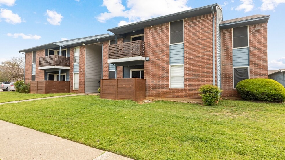 2333 Escalante Ave, Fort Worth, TX for sale - Building Photo - Image 3 of 5