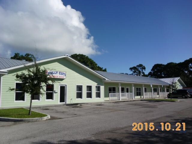 2539 Palm Bay Rd NE, Palm Bay, FL à louer - Photo du bâtiment - Image 2 de 5
