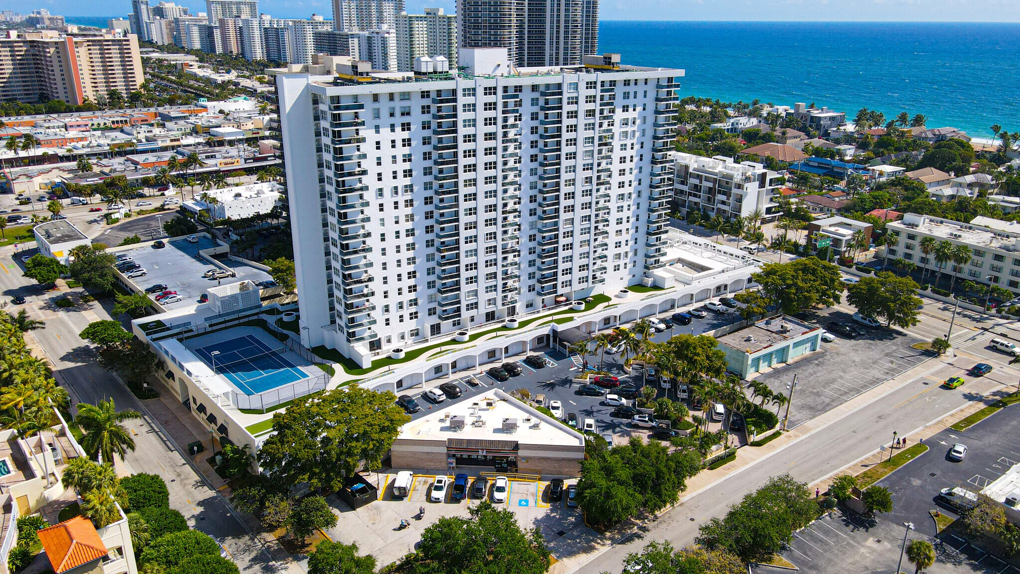 3015 N ocean Blvd, Fort Lauderdale, FL à vendre Photo du bâtiment- Image 1 de 2