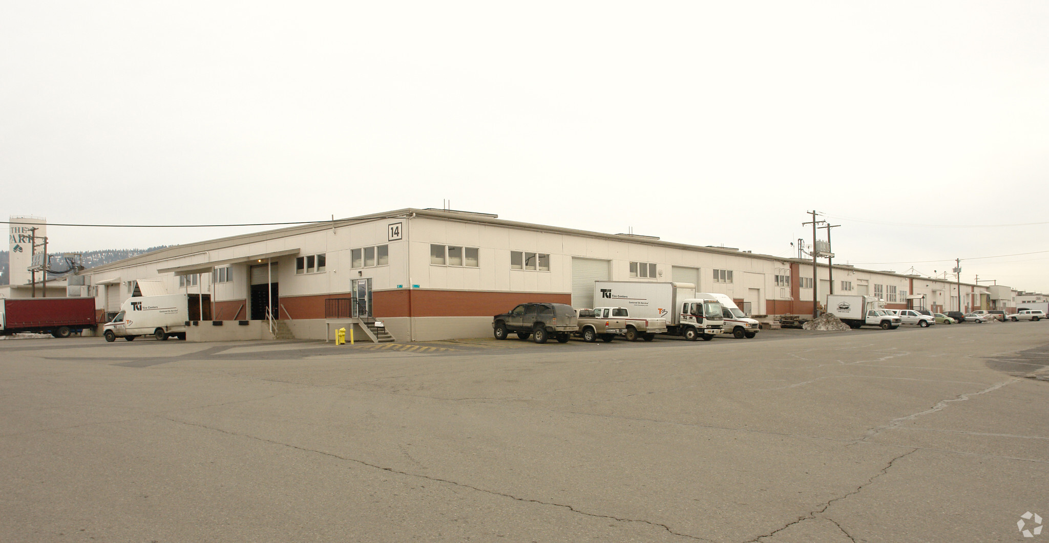 3808 N Sullivan Rd, Spokane Valley, WA for lease Primary Photo- Image 1 of 9