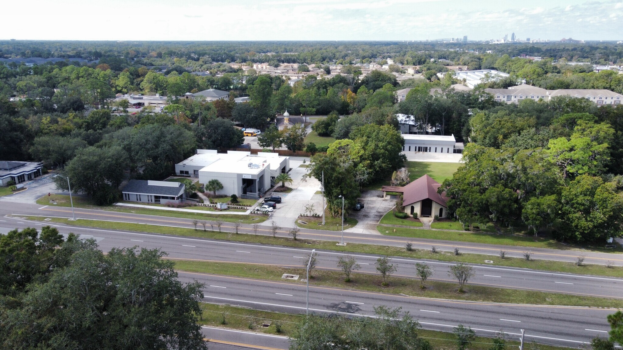 1840 Southside Blvd, Jacksonville, FL à louer Photo principale- Image 1 de 7