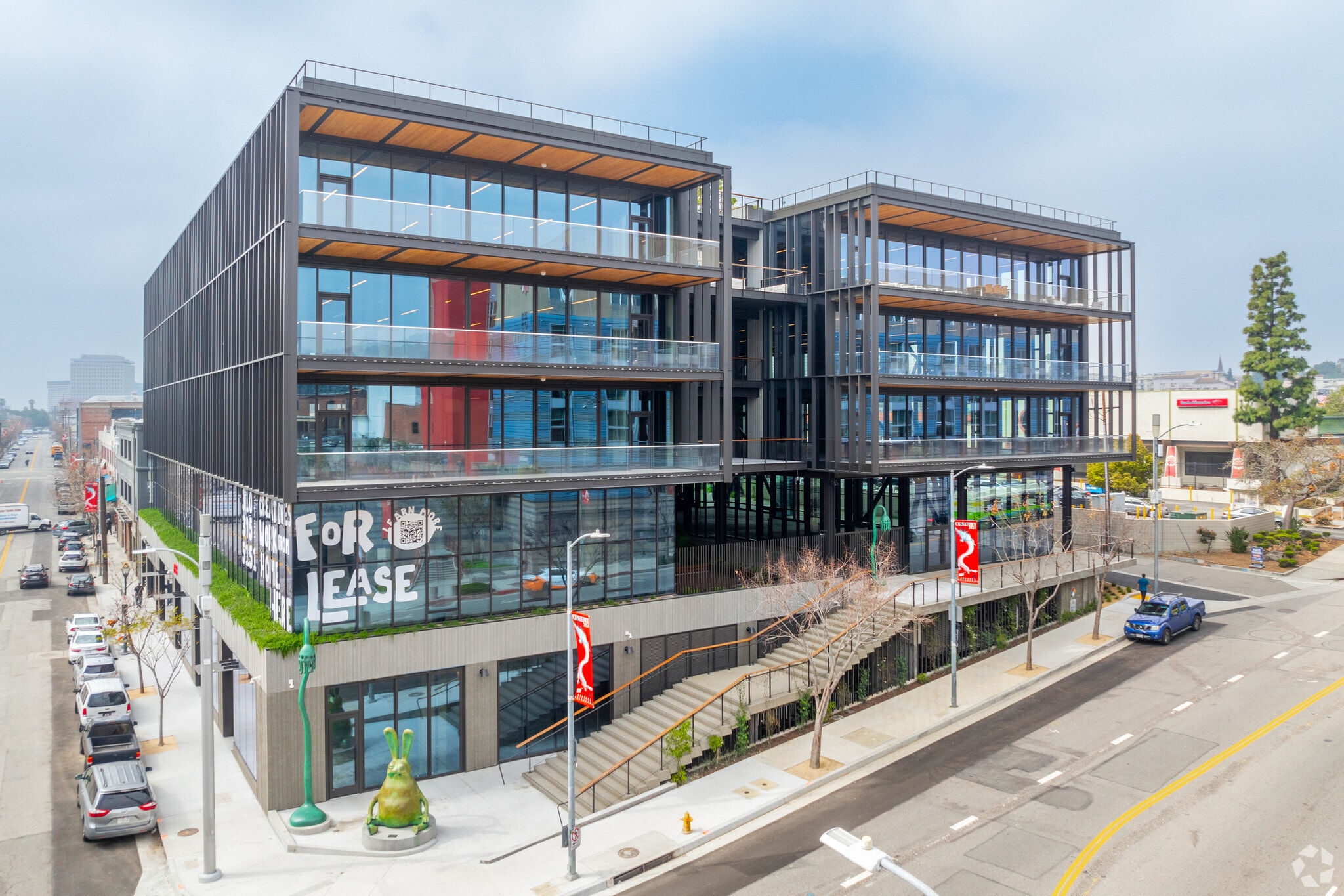 843 N Spring St, Los Angeles, CA for lease Primary Photo- Image 1 of 11