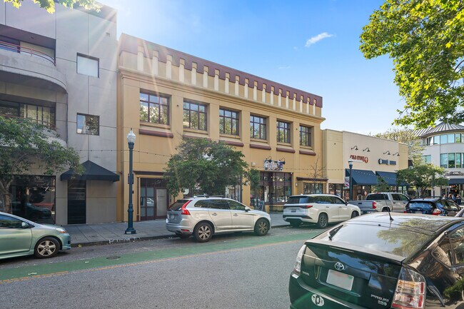 Plus de détails pour 1125 Pacific Ave, Santa Cruz, CA - Commerce de détail à vendre