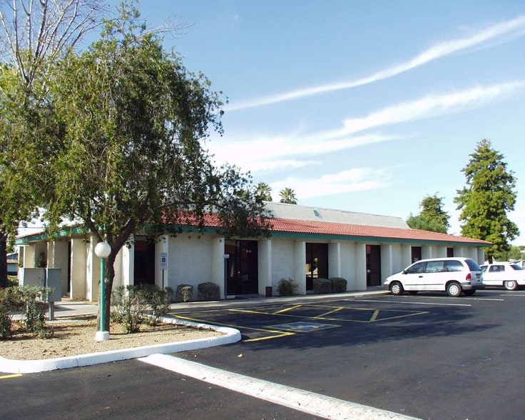 8607 N 59th Ave, Glendale, AZ à louer - Photo du bâtiment - Image 2 de 4