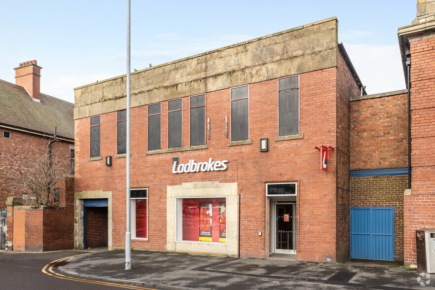 50 Victoria Sq, Gateshead for sale - Building Photo - Image 3 of 3