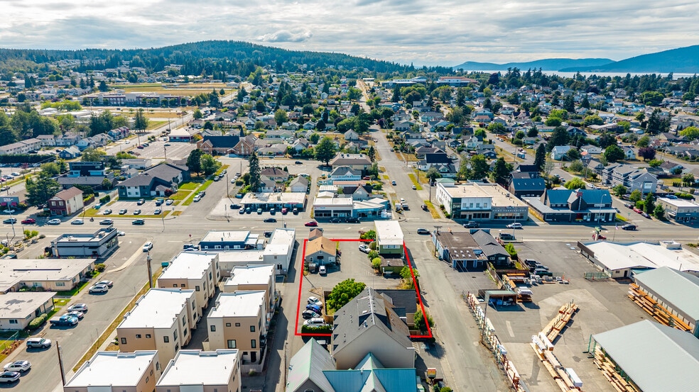 2001-2011 Commercial Ave, Anacortes, WA for sale - Aerial - Image 2 of 37