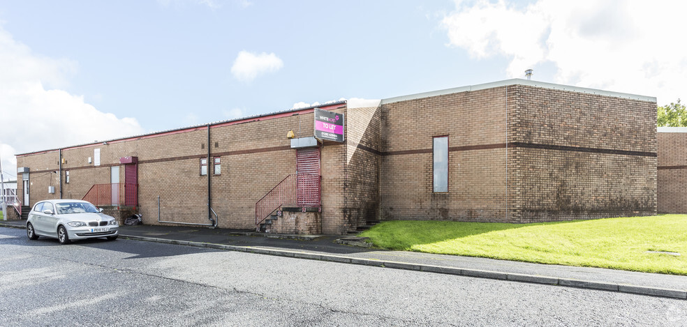 Farrington Ct, Burnley for lease - Primary Photo - Image 1 of 7