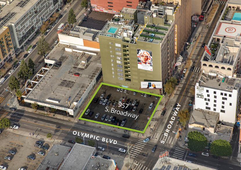 943-957 S Broadway, Los Angeles, CA for sale - Aerial - Image 1 of 8