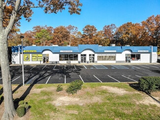 Plus de détails pour 805-815 Middle Country Rd, Saint James, NY - Commerce de détail à louer