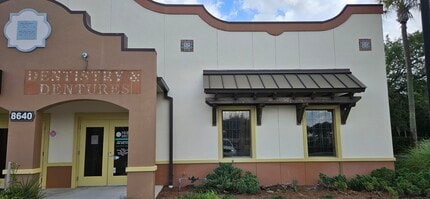 8640 E County Road 466, The Villages, FL for lease Interior Photo- Image 1 of 13