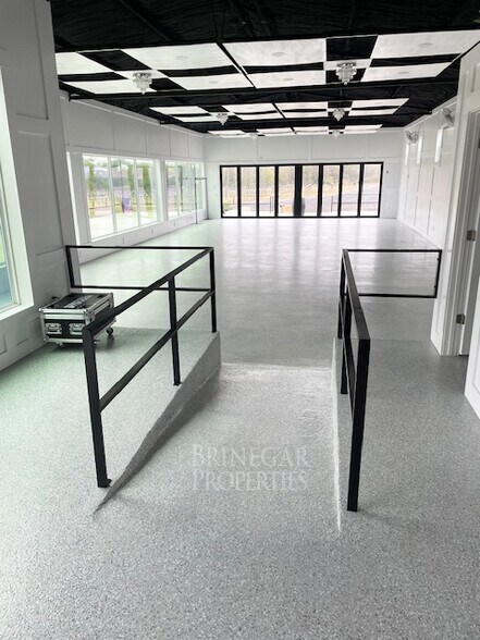 2051 County Road 105, Hutto, TX à vendre - Photo intérieure - Image 2 de 2