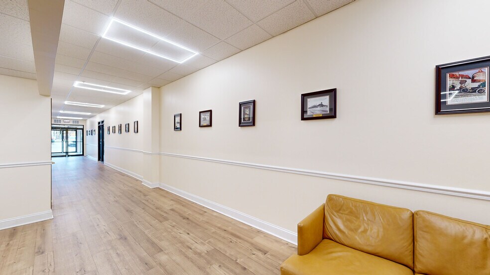 255 Great Arrow Ave, Buffalo, NY à louer - Numérisation 3D de Matterport - Image 2 de 17